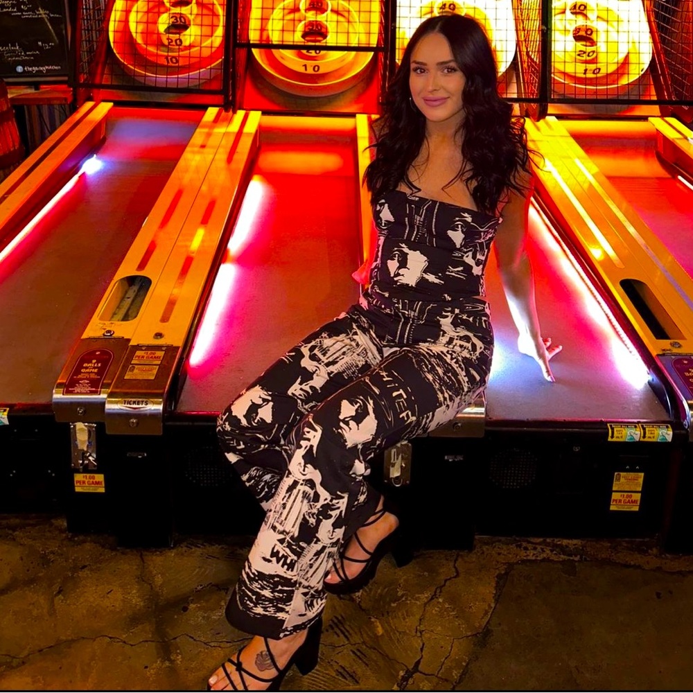 White fox boutique two piece pants set